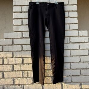 Paige Verdugo Ultra Skinny Jeggings BL286-6A in Black - Size 31